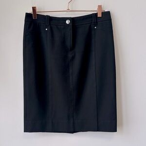 White House Black Market Sz 6 Classic Black Pencil Skirt with Snap Embellishment